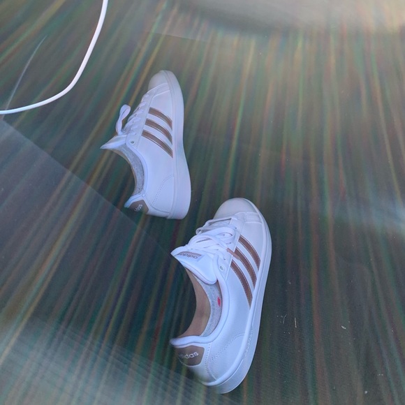 Addidas cloudfoam stripe sneakers - Picture 2 of 2